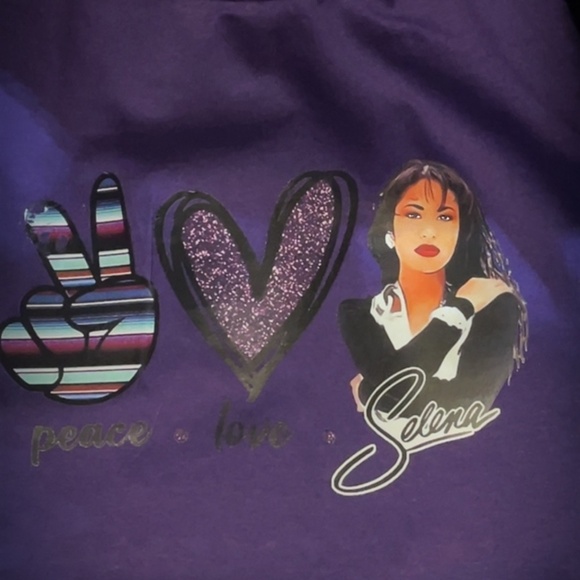Tops - Selena shirt